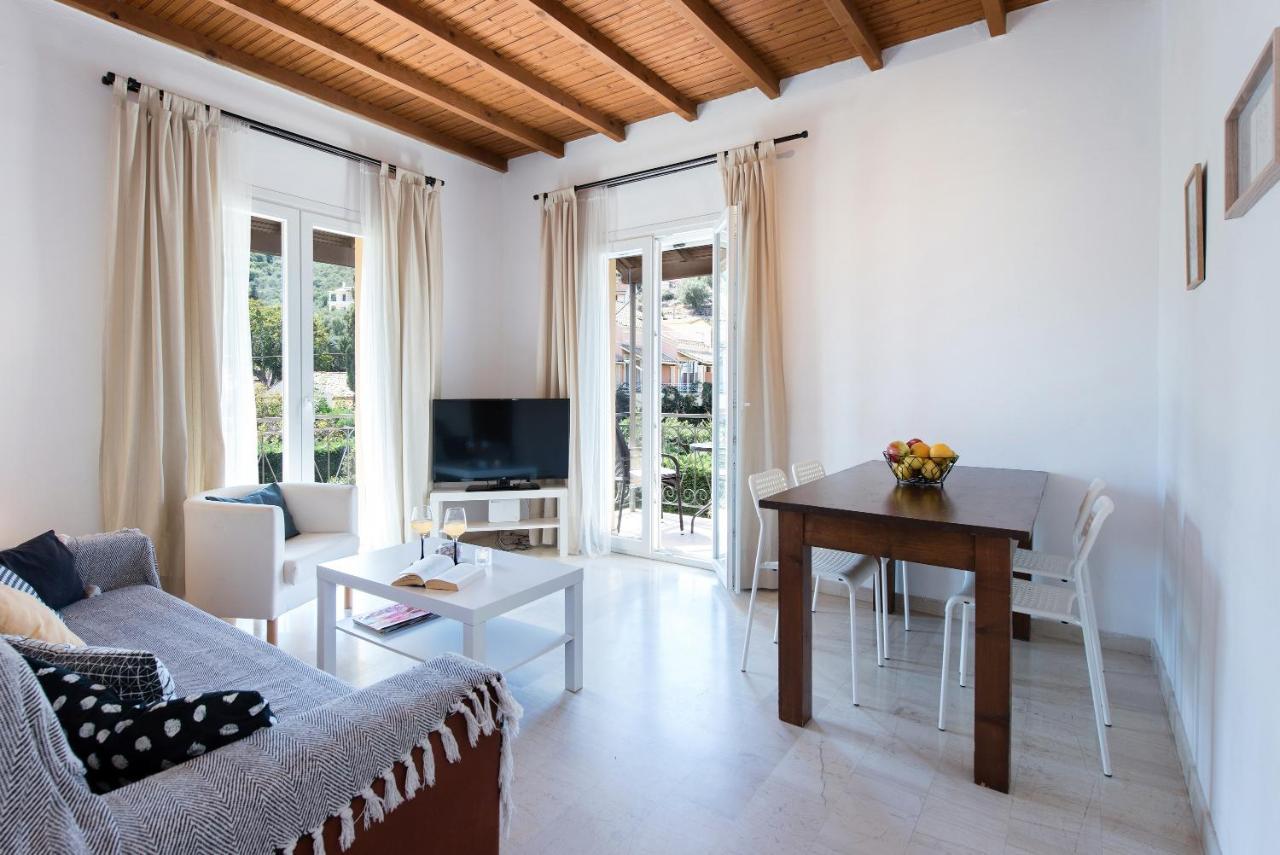 Tati Apartment Κασσιόπη Εξωτερικό φωτογραφία